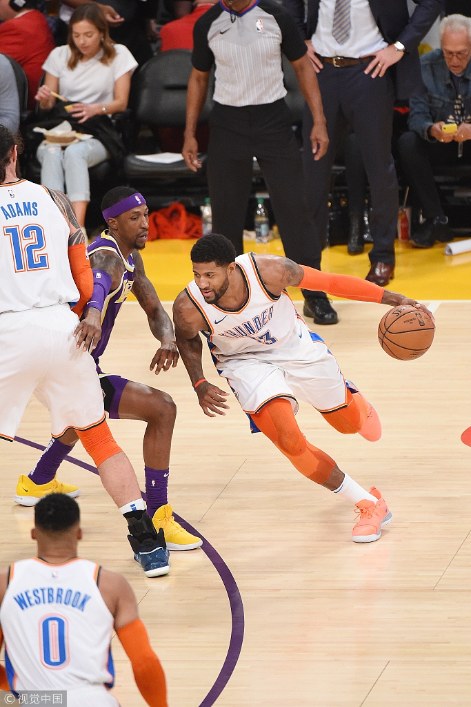 坚实的基础 坚实的基础