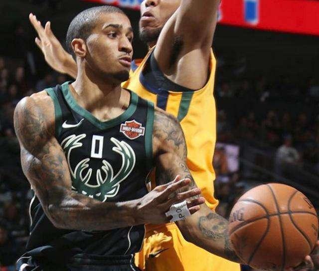 力与场上判 力与场上判