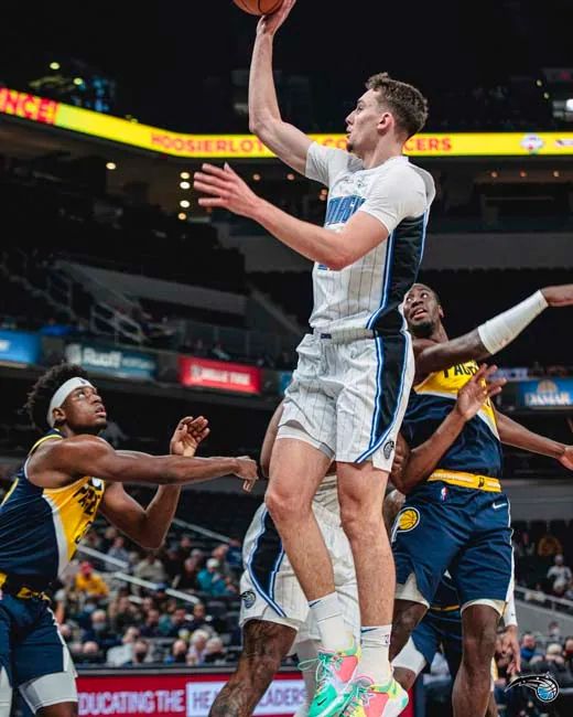 出色的发球 出色的发球