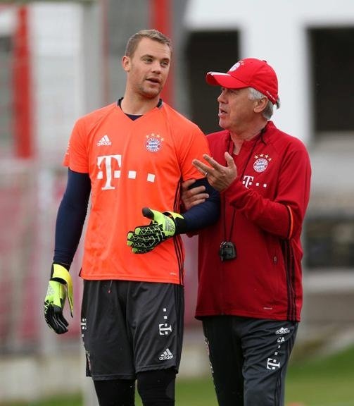 灭湖头号奇兵登海报！麦丹30分生涯新高+全队最高 首轮场均21+6