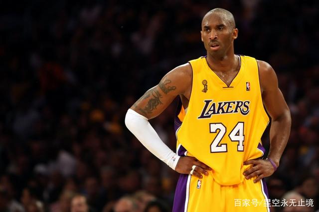 体育F1土耳其站排位赛：汉密尔顿第一创新赛道纪录