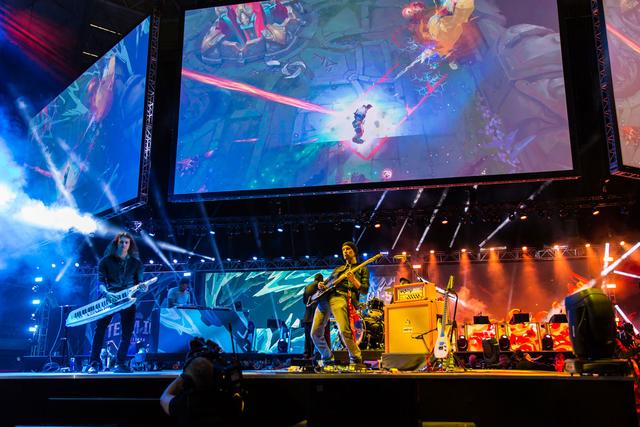 能在舆情初 能在舆情初